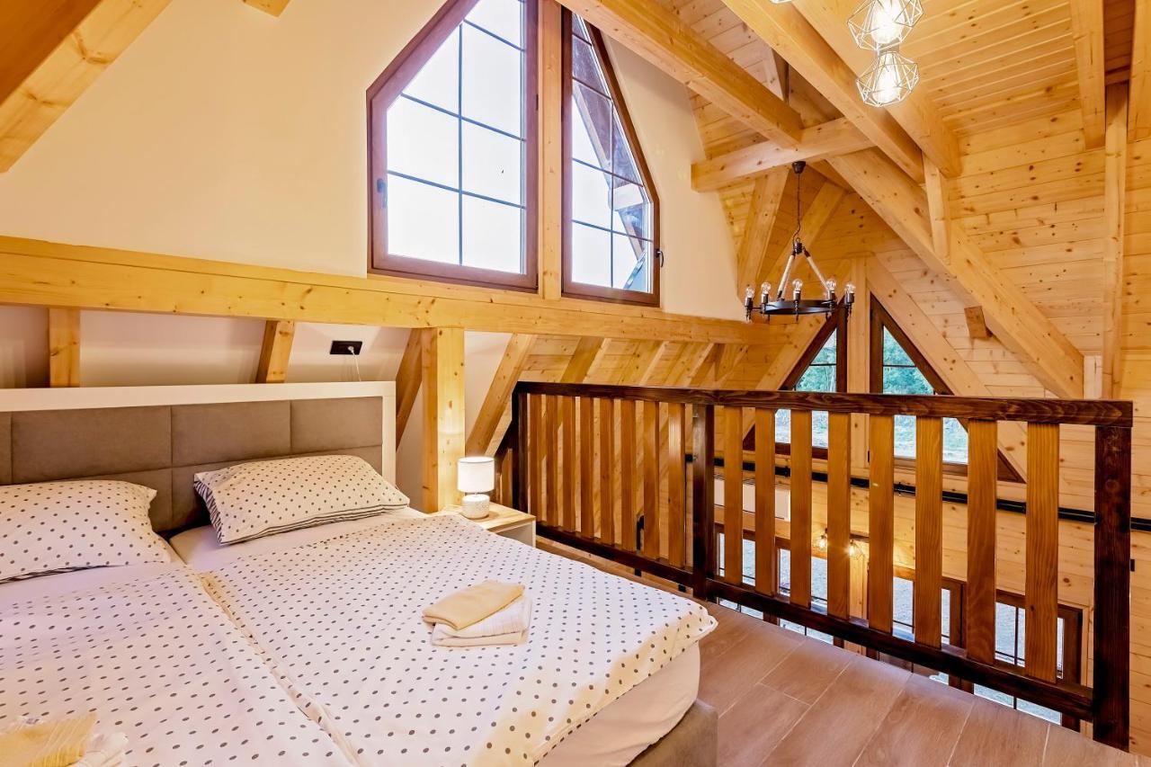 Wood Fairy Villa Korenica Dış mekan fotoğraf